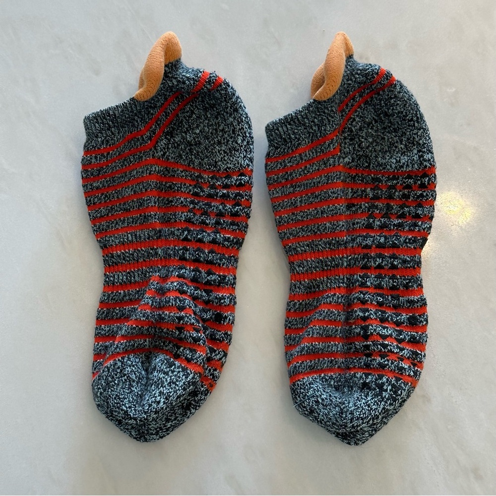 Point Studio Union Grip Socks S/M Heathered Olive Red Stripe Barre